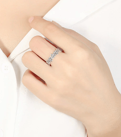 Jewelry Small Daisies Ring Size ONE SIZE - 3 Thumbnail