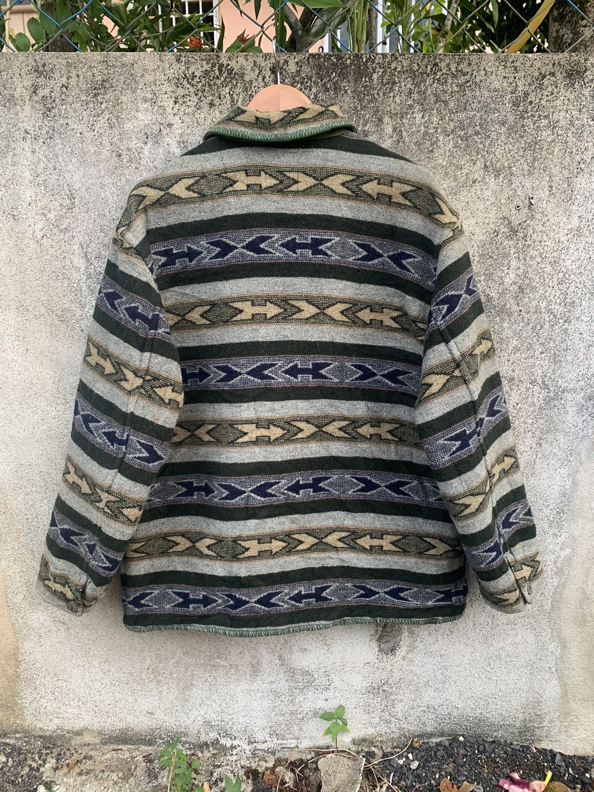Benetton Vintage Benetton Native / Aztec button jacket Wool Size US XL / EU 56 / 4 - 5 Thumbnail