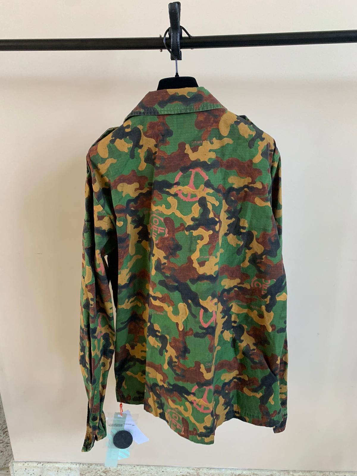 Off-White Camo Military Shirt All Over in Camo Size US M / EU 48-50 / 2 - 16 Thumbnail