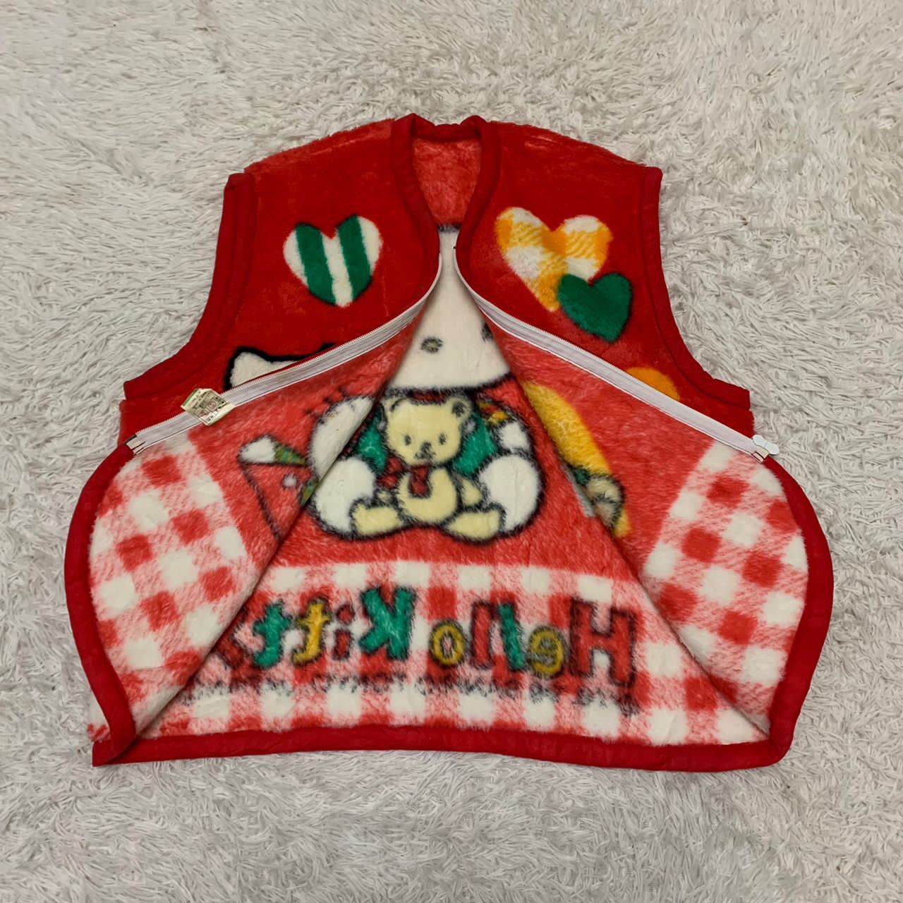 Japanese Brand Vintage Sanrio Hello Kitty fleece vest Size US L / EU 52-54 / 3 - 3 Thumbnail