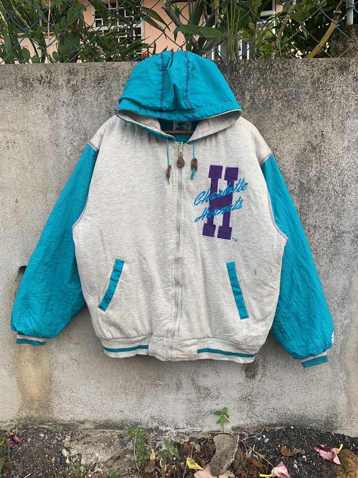 Japanese Brand Vintage 90s Starter NBA reversible Jacket Size US L / EU 52-54 / 3 - 1 Thumbnail