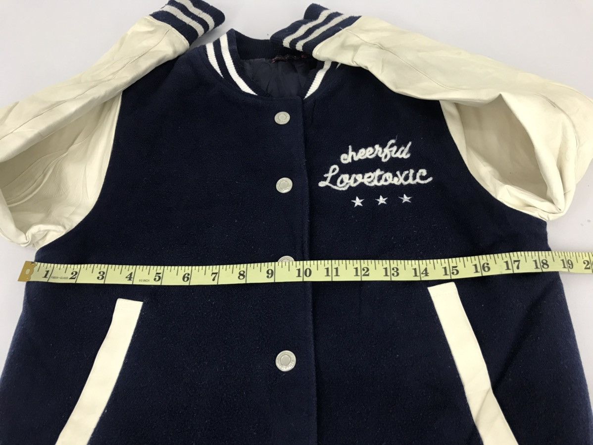 Japanese Brand Vintage Love Toxic Wish Me Luck Embroidery Big Logo Size US S / EU 44-46 / 1 - 11 Thumbnail
