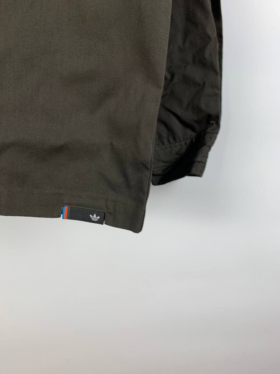 Adidas Adidas shirt button ups dark brown cotton M Size US M / EU 48-50 / 2 - 9 Thumbnail