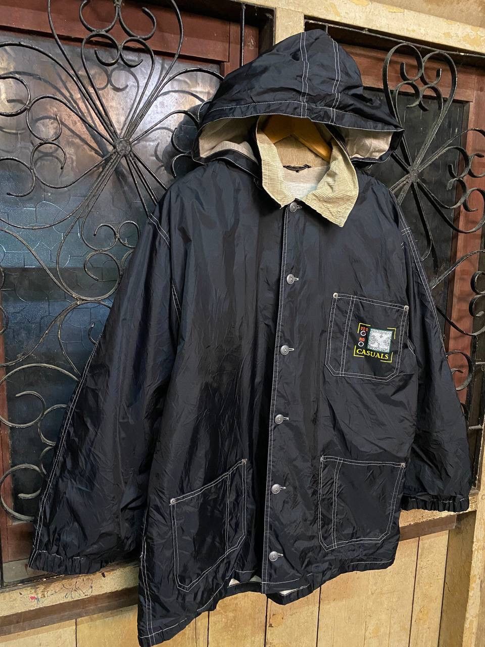 Japanese Brand CASUAL HOODED WINDBREAKER JACKET Size US L / EU 52-54 / 3 - 8 Thumbnail