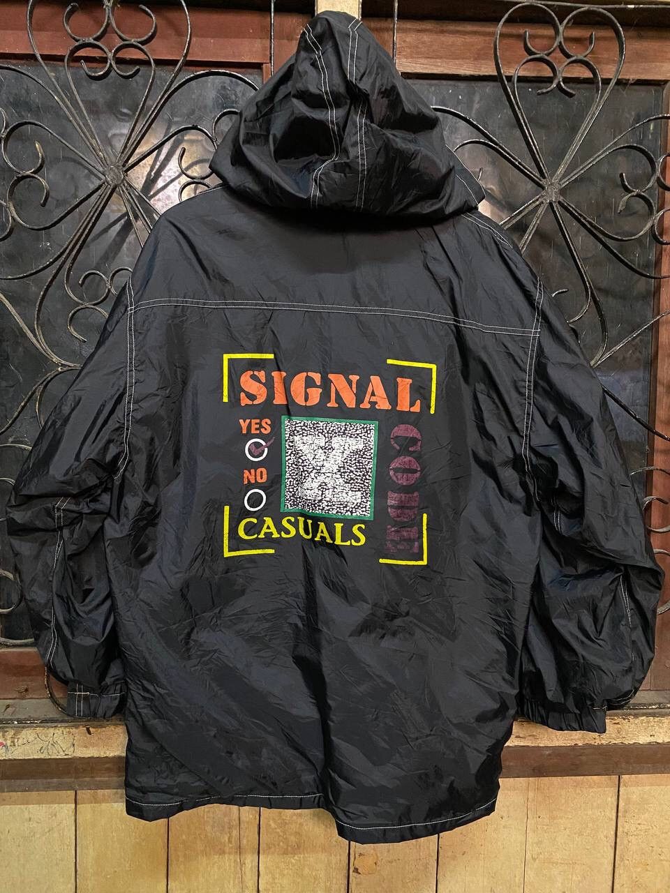 Japanese Brand CASUAL HOODED WINDBREAKER JACKET Size US L / EU 52-54 / 3 - 5 Thumbnail