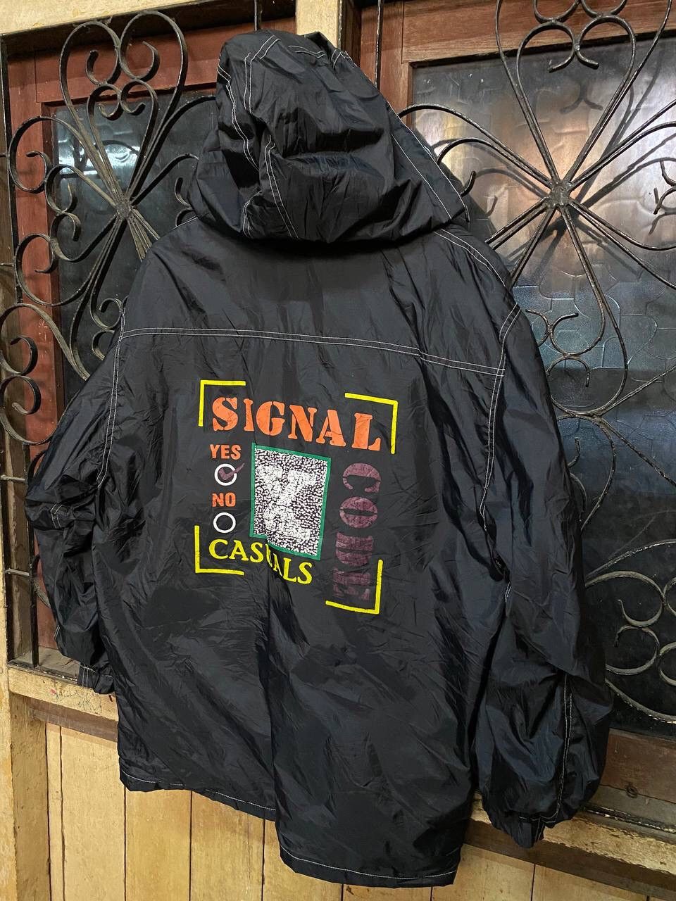Japanese Brand CASUAL HOODED WINDBREAKER JACKET Size US L / EU 52-54 / 3 - 3 Thumbnail