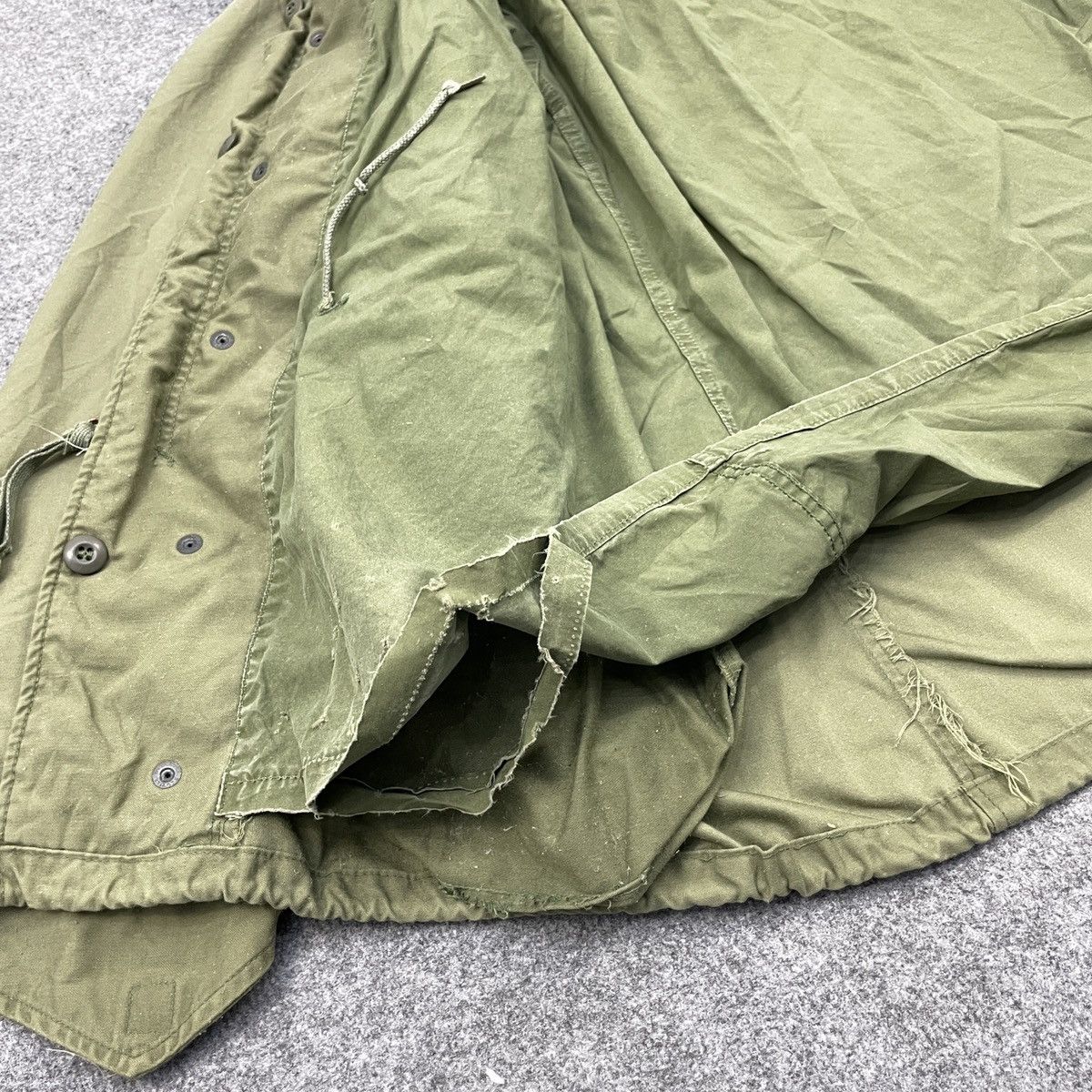 Vintage Vintage Distressed Military Jacket Size US M / EU 48-50 / 2 - 9 Thumbnail