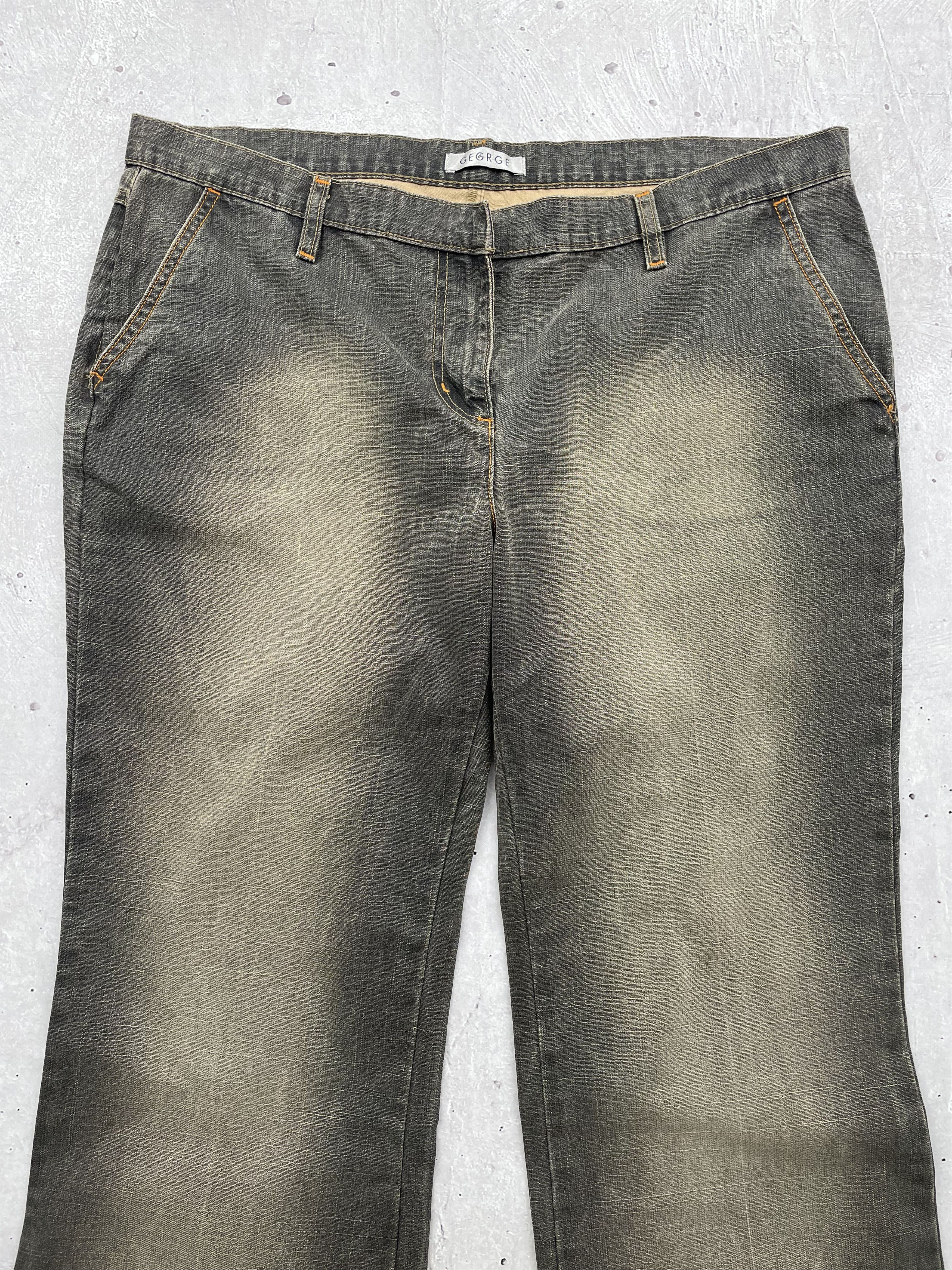Japanese Brand × Vintage Vintage Flared Jeans Size 34" / US 12 / IT 48 - 2 Thumbnail