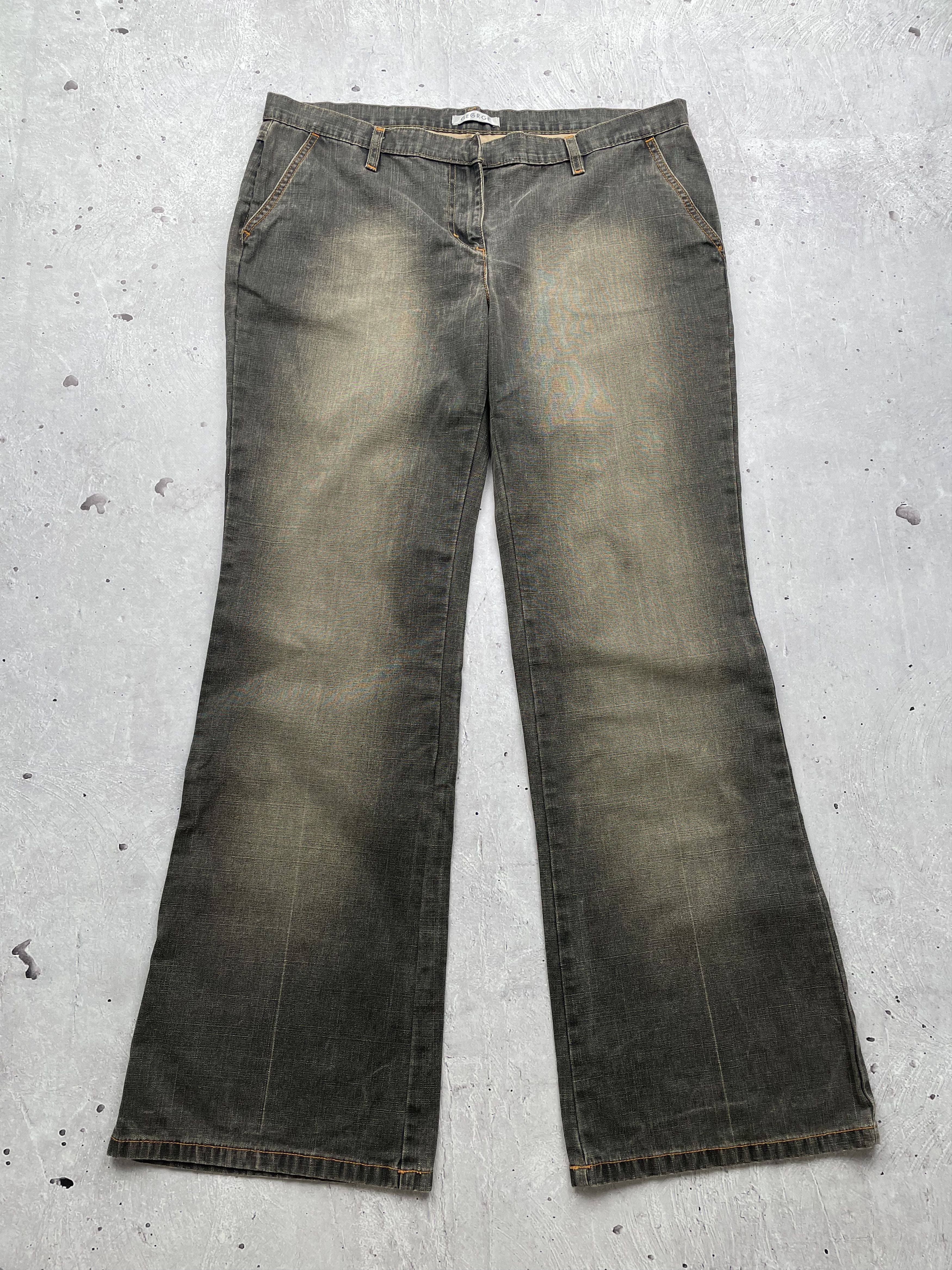 Japanese Brand × Vintage Vintage Flared Jeans Size 34" / US 12 / IT 48 - 1 Thumbnail