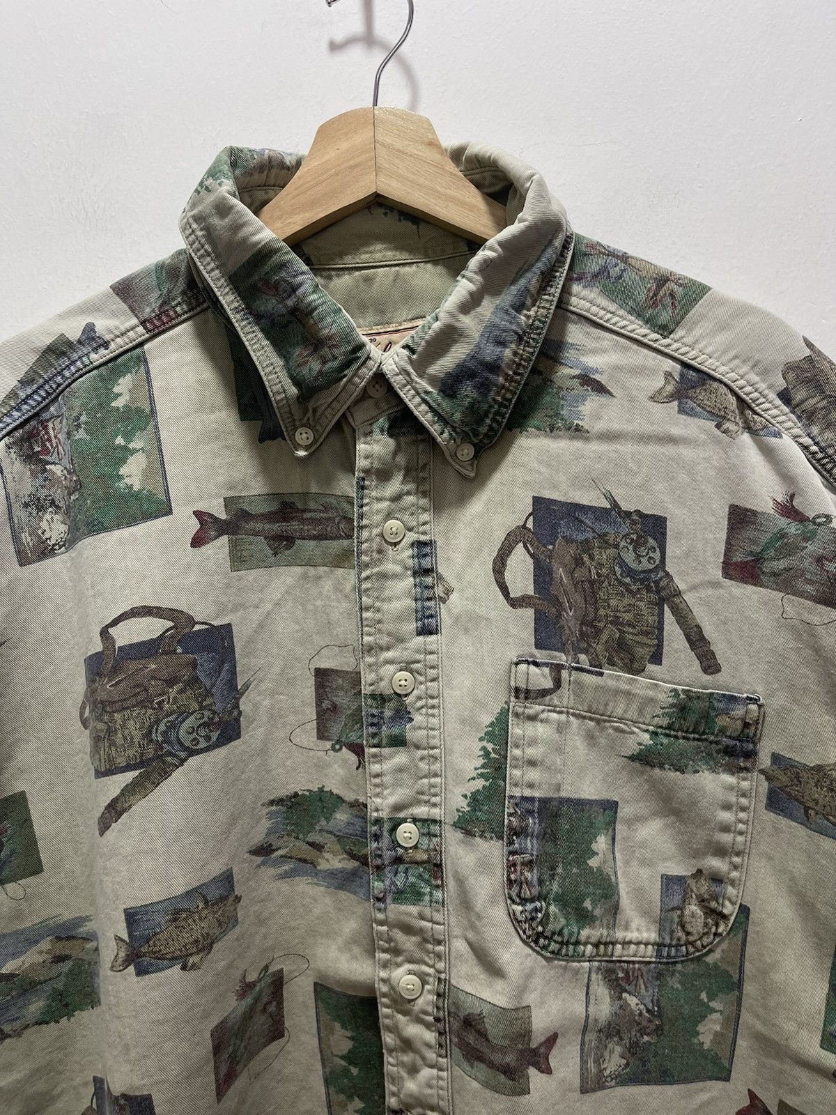 Vintage × Woolrich Woolen Mills VINTAGE WOOLRICH FULLPRINT LOGO BUTTON UP SHORT SLEEVE Size US XXL / EU 58 / 5 - 2 Thumbnail