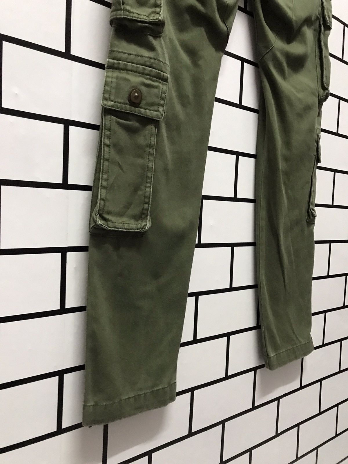Designer × Japanese Brand Purple & Yellow Japan Cargo Multi Pocket Pants Size US 30 / EU 46 - 10 Thumbnail