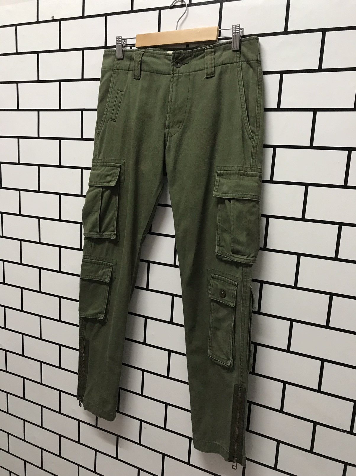 Designer × Japanese Brand Purple & Yellow Japan Cargo Multi Pocket Pants Size US 30 / EU 46 - 2 Thumbnail