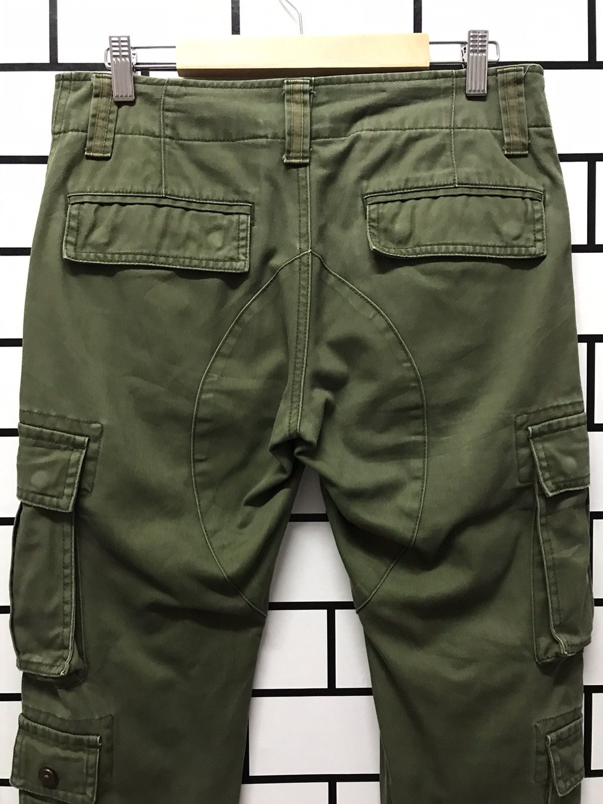 Designer × Japanese Brand Purple & Yellow Japan Cargo Multi Pocket Pants Size US 30 / EU 46 - 9 Thumbnail