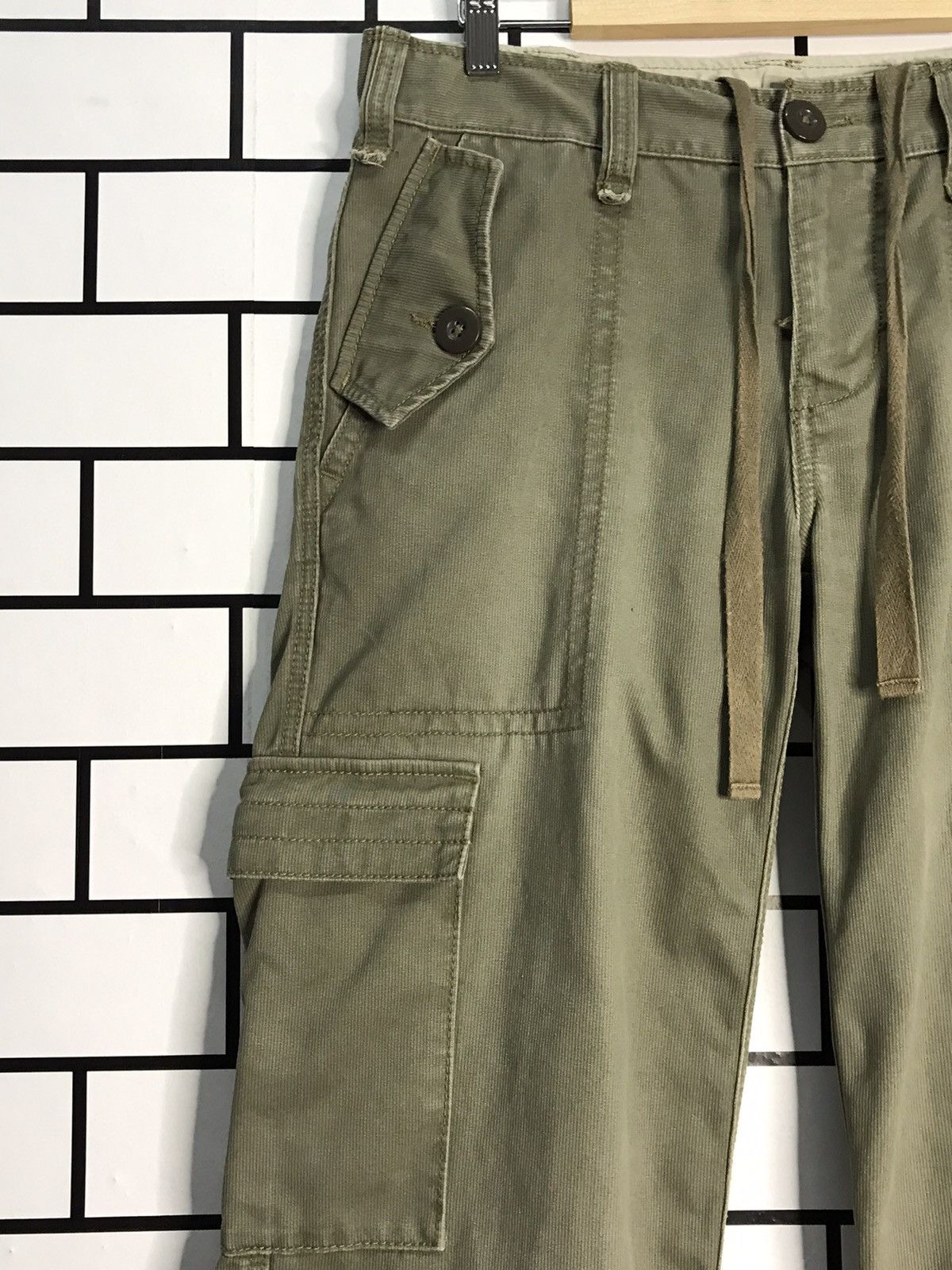 Levi's × Vintage Vintage Levi’s Cargo Combat Multi Pocket Thick Pants Size US 32 / EU 48 - 8 Thumbnail