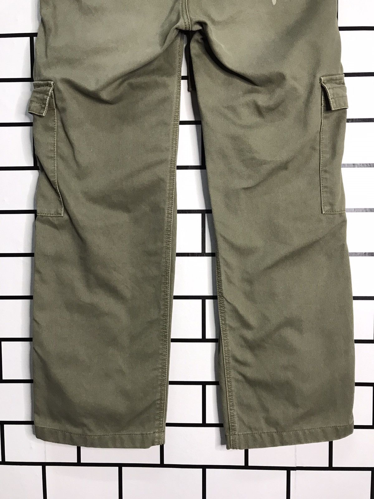 Levi's × Vintage Vintage Levi’s Cargo Combat Multi Pocket Thick Pants Size US 32 / EU 48 - 13 Thumbnail