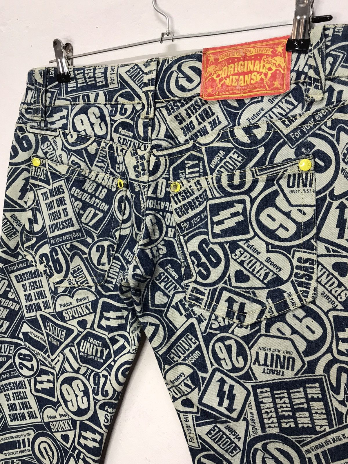 Japanese Brand Japanese Brand TVS Pop Art printed skinny denim pants Size US 30 / EU 46 - 7 Thumbnail