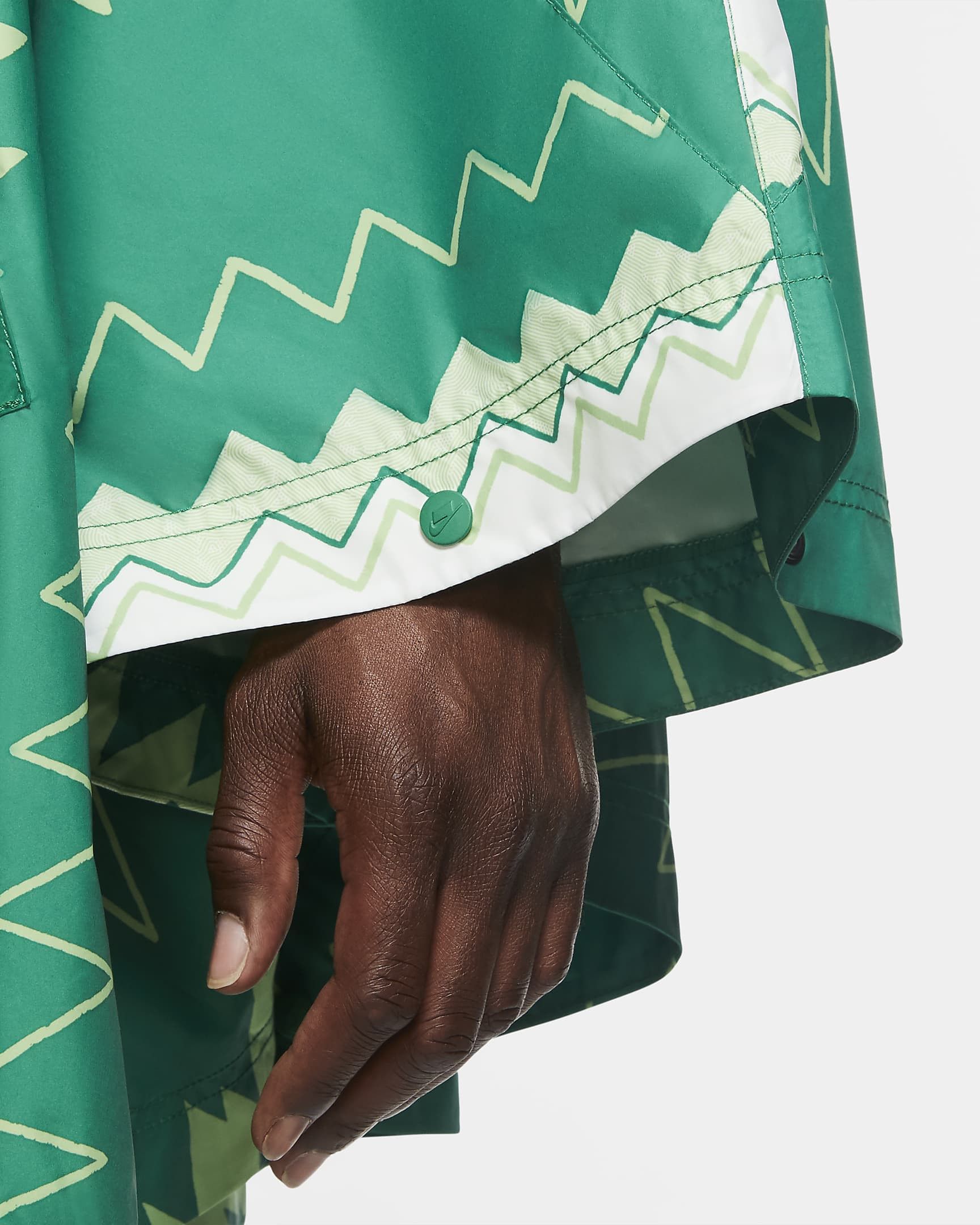 Nike NIKE NIGERIA Men's Woven Poncho (One Size) Size US XL / EU 56 / 4 - 7 Thumbnail