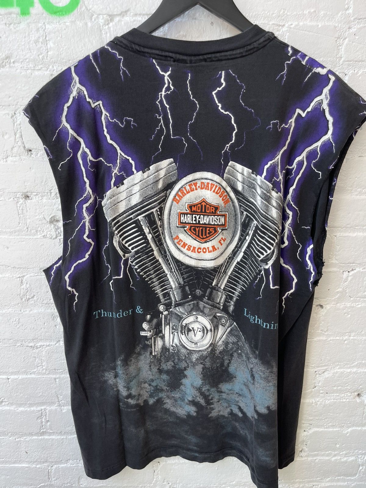 Harley Davidson × Vintage Vintage THRASHED HARLEY THUNDER LIGHTNING TANK TOP SHIRT XL Size US XL / EU 56 / 4 - 11 Thumbnail