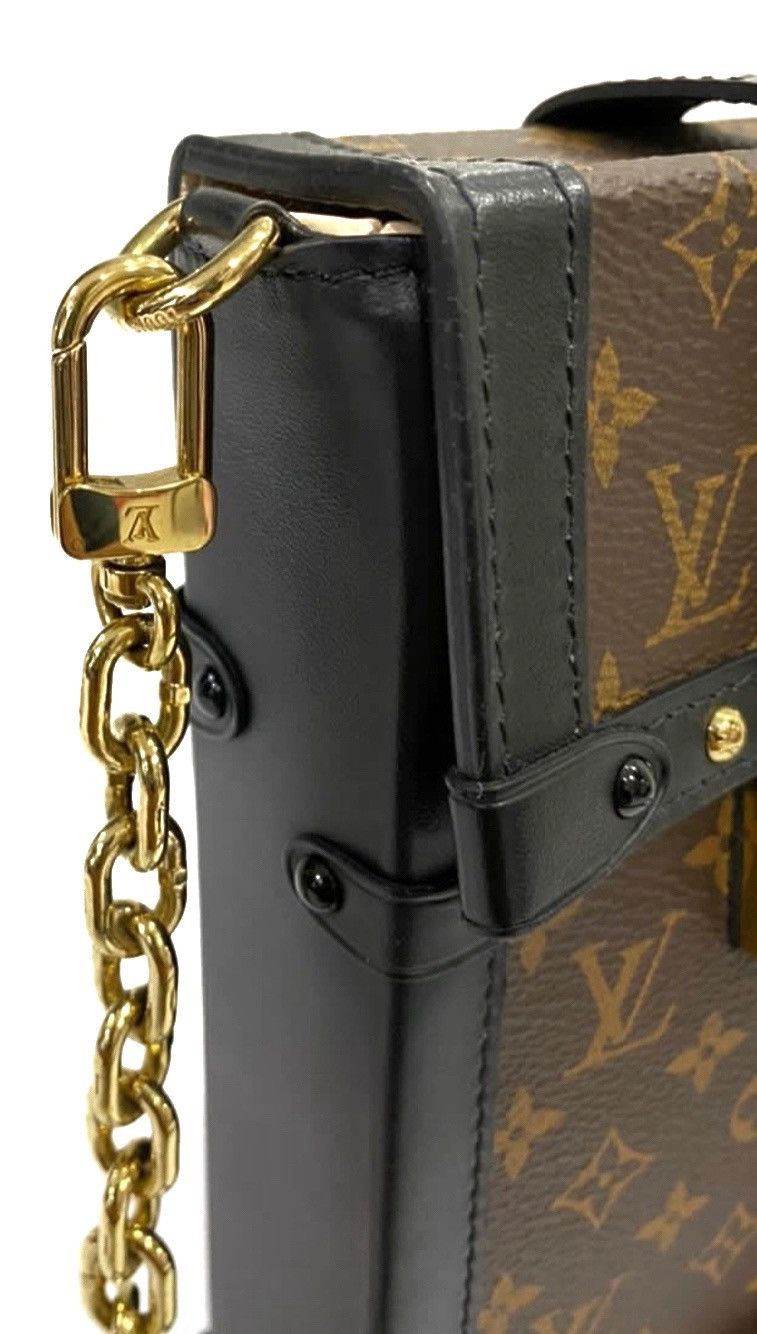 Louis Vuitton Auth Louis Vuitton Bag Vertical Monogram Trunk Pochette Size ONE SIZE - 8 Thumbnail