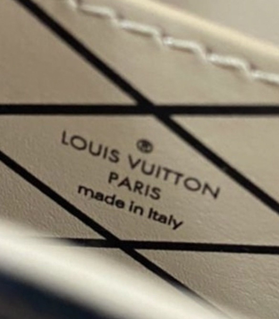 Louis Vuitton Auth Louis Vuitton Bag Vertical Monogram Trunk Pochette Size ONE SIZE - 10 Thumbnail
