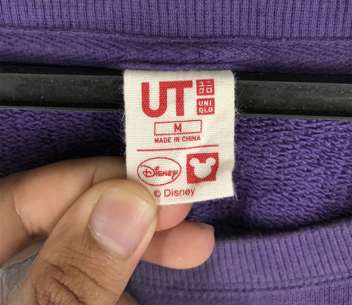 Disney × Mickey Mouse × Uniqlo Disney x Uniqlo Mickey Mouse sweatshirt Size US M / EU 48-50 / 2 - 7 Thumbnail
