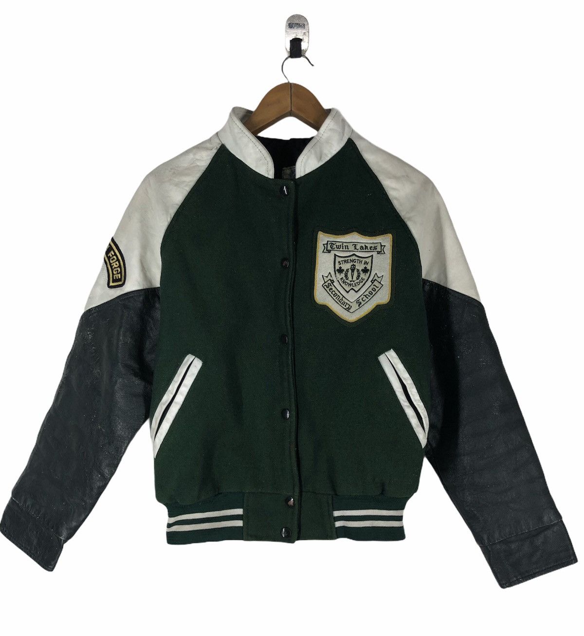 Vintage VINTAGE FOR MEN CHALLENGE VARSITY JACKET cw21 Size US M / EU 48-50 / 2 - 1 Thumbnail
