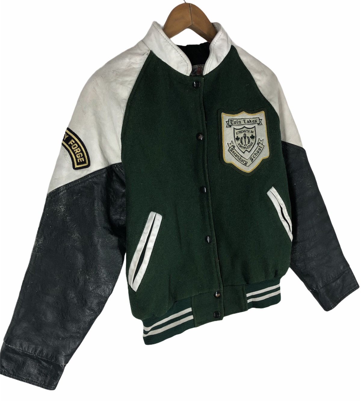 Vintage VINTAGE FOR MEN CHALLENGE VARSITY JACKET cw21 Size US M / EU 48-50 / 2 - 3 Thumbnail