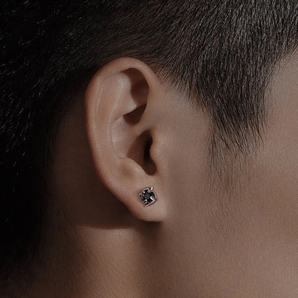 Jewelry Small Clover Black Earrings Size ONE SIZE - 1 Thumbnail