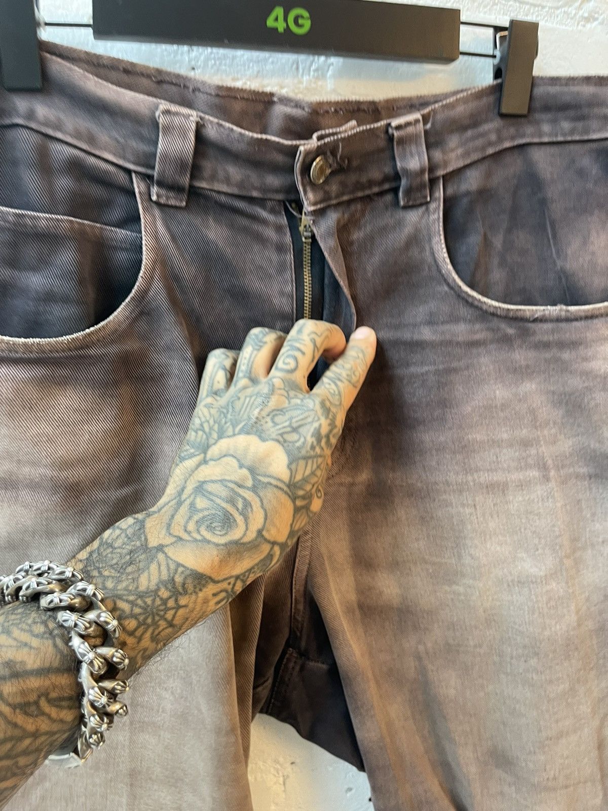 Vintage Vintage 90s THRASHED Skater Baggy Shorts Corduroy Sun Faded Size US 34 / EU 50 - 5 Thumbnail