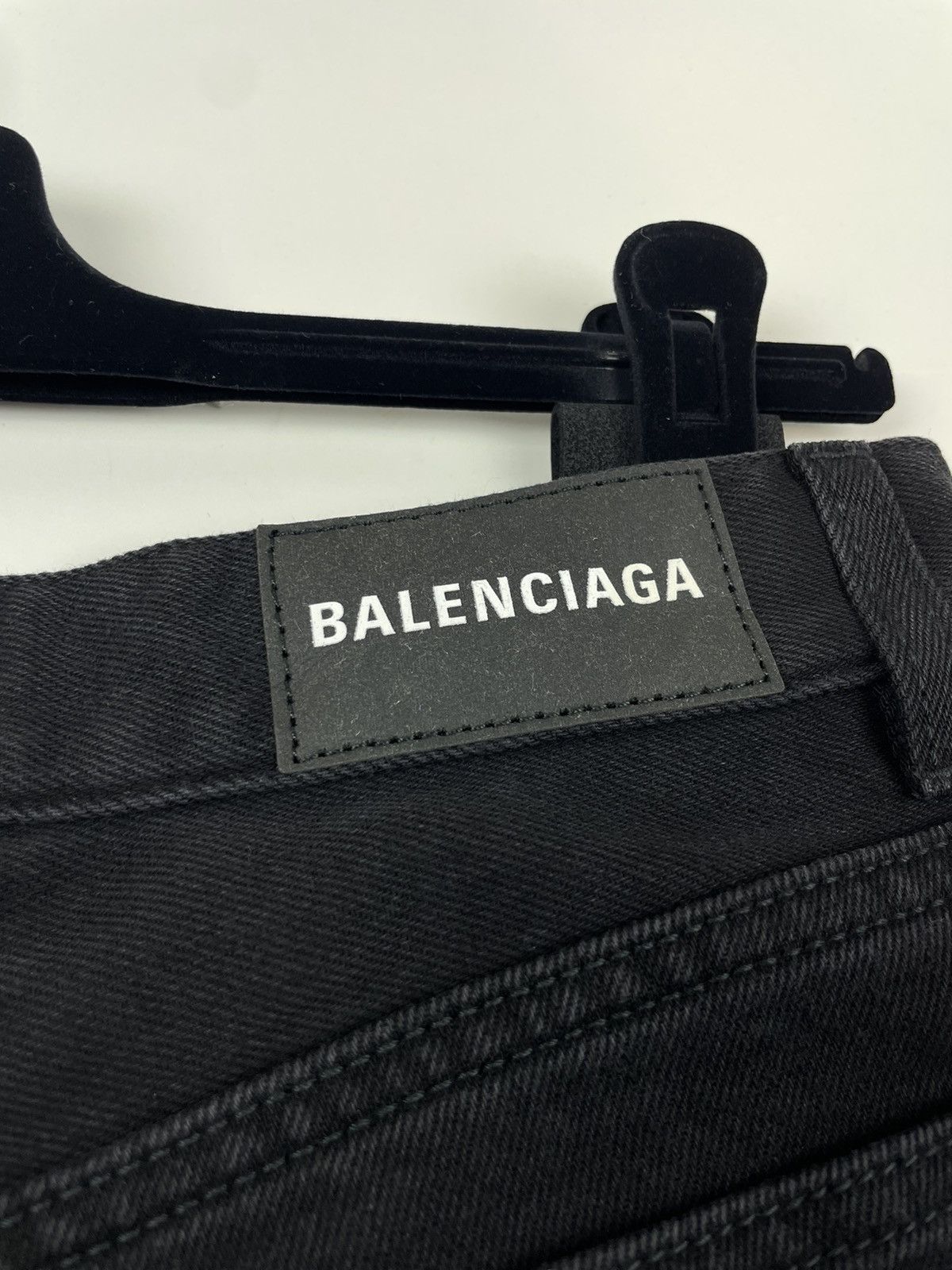 Balenciaga Balenciaga Tapered Black Denim Size US 29 - 3 Thumbnail