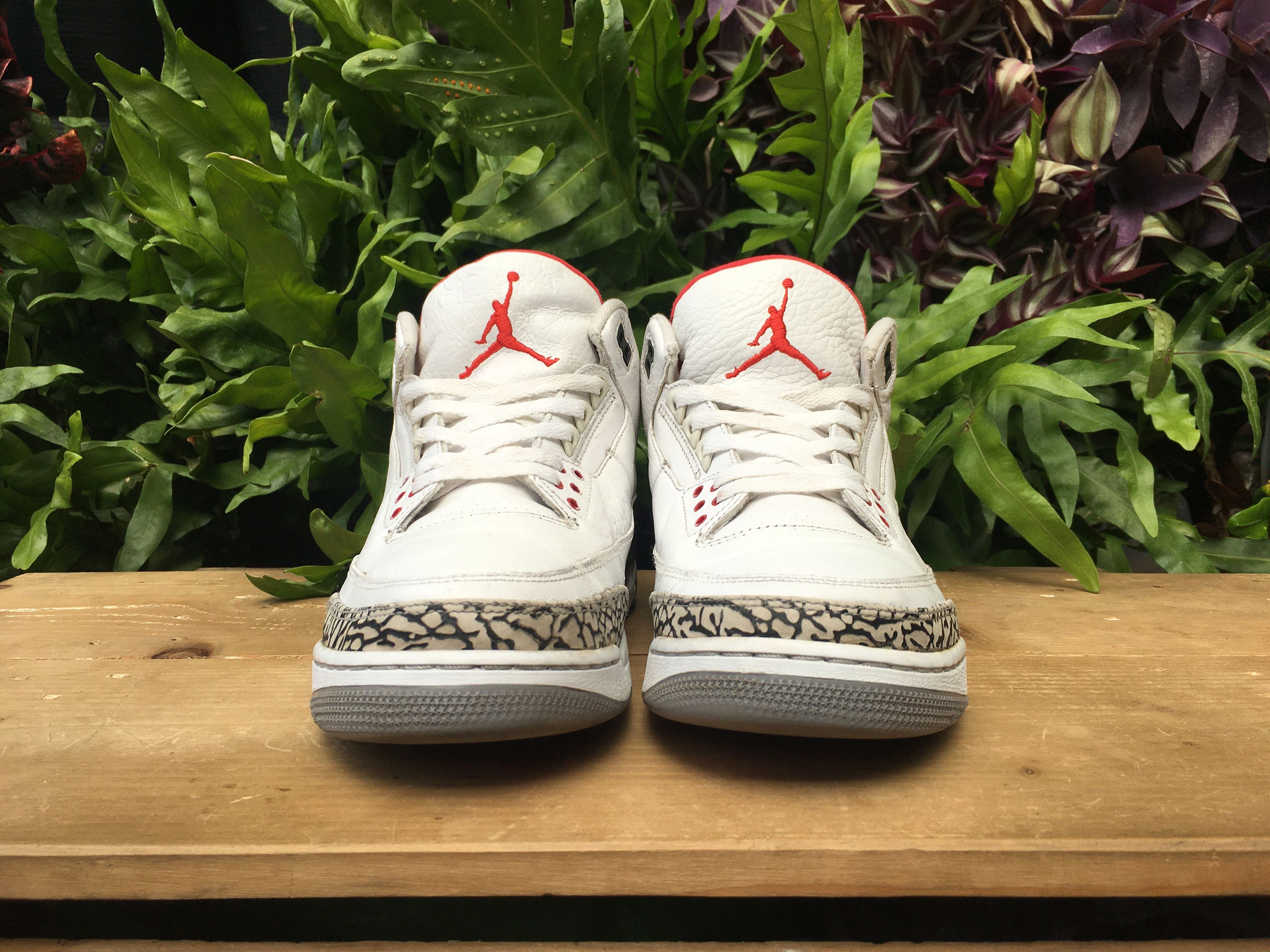 Jordan Brand × Nike 🔥 Nike Air Jordan 3 Retro White Cement 2011 Size US 10 / EU 43 - 10 Thumbnail