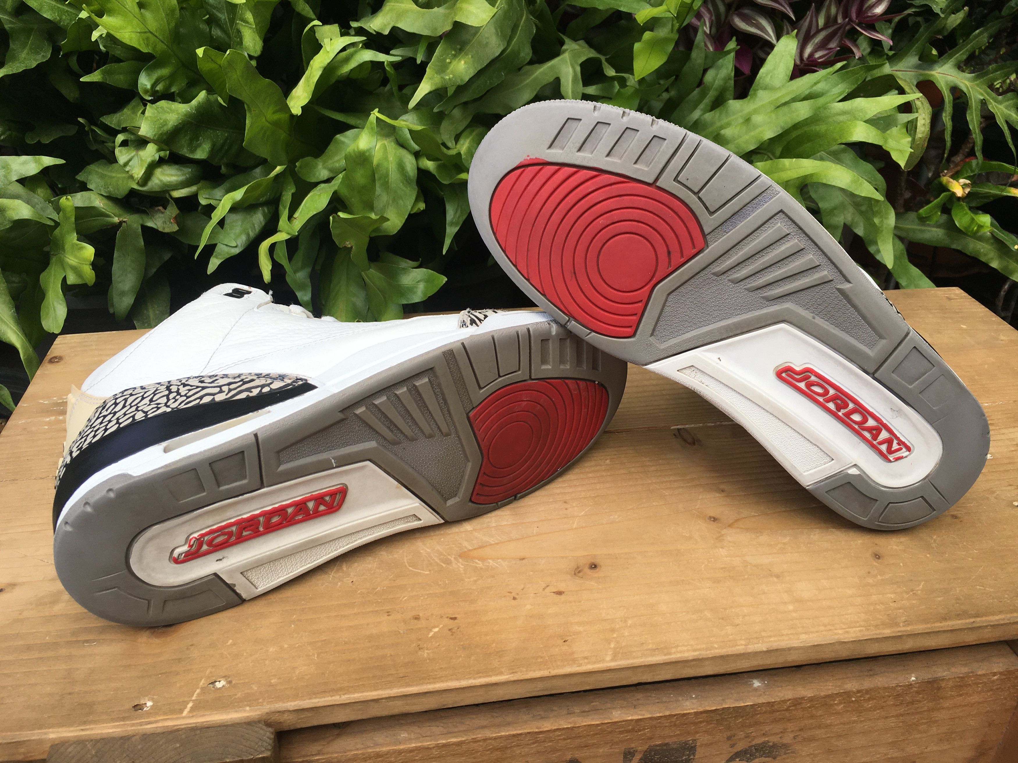 Jordan Brand × Nike 🔥 Nike Air Jordan 3 Retro White Cement 2011 Size US 10 / EU 43 - 16 Thumbnail