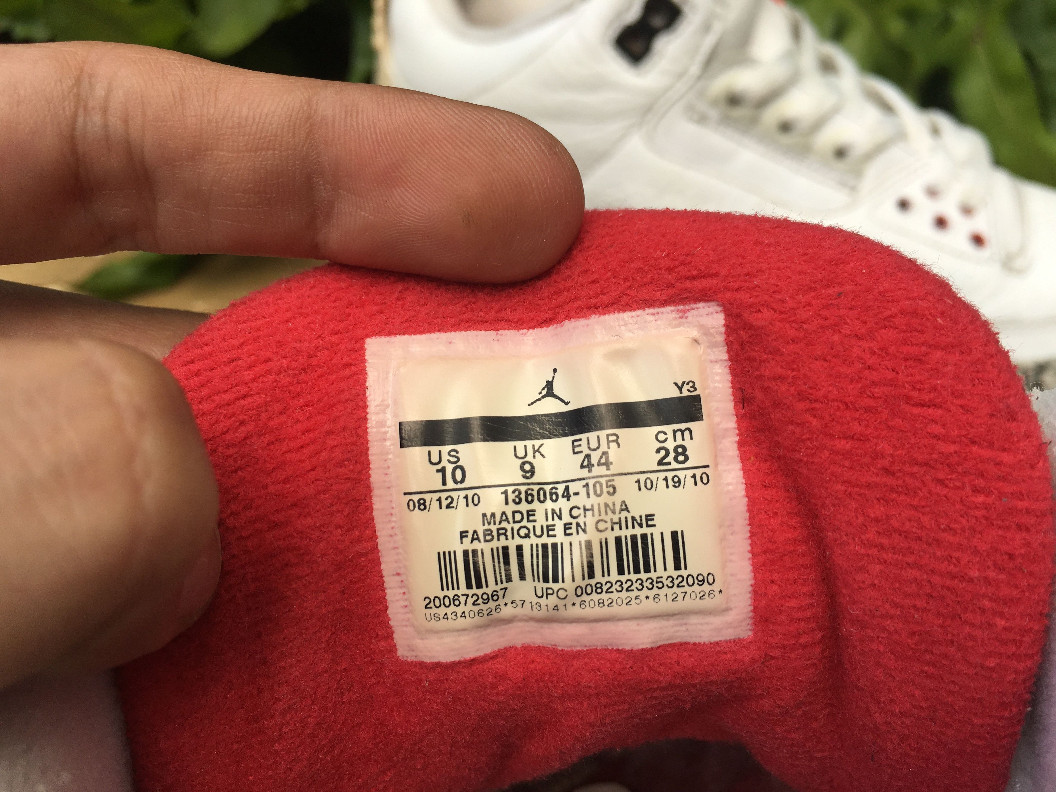 Jordan Brand × Nike 🔥 Nike Air Jordan 3 Retro White Cement 2011 Size US 10 / EU 43 - 13 Thumbnail