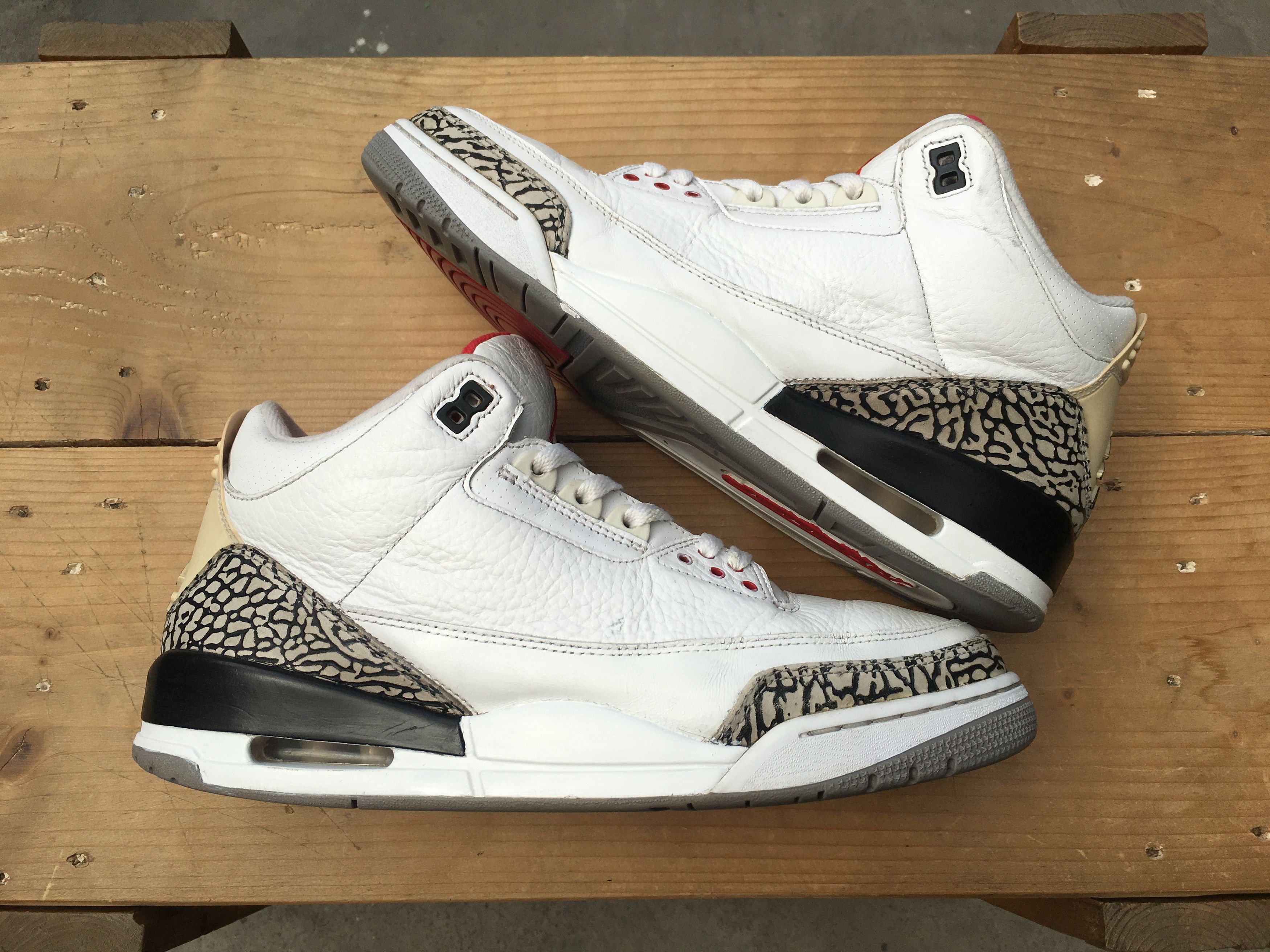 Jordan Brand × Nike 🔥 Nike Air Jordan 3 Retro White Cement 2011 Size US 10 / EU 43 - 17 Thumbnail