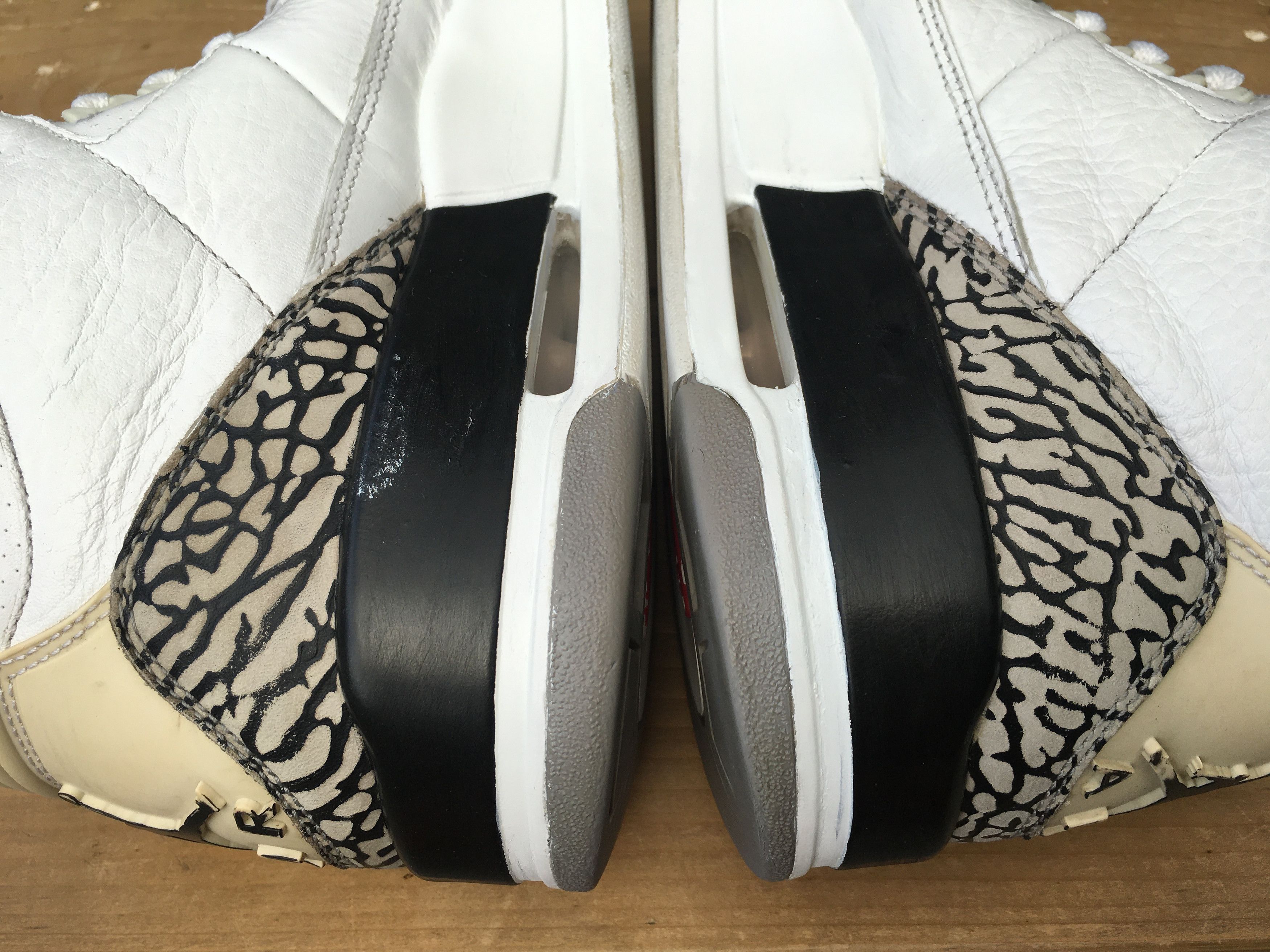 Jordan Brand × Nike 🔥 Nike Air Jordan 3 Retro White Cement 2011 Size US 10 / EU 43 - 22 Thumbnail