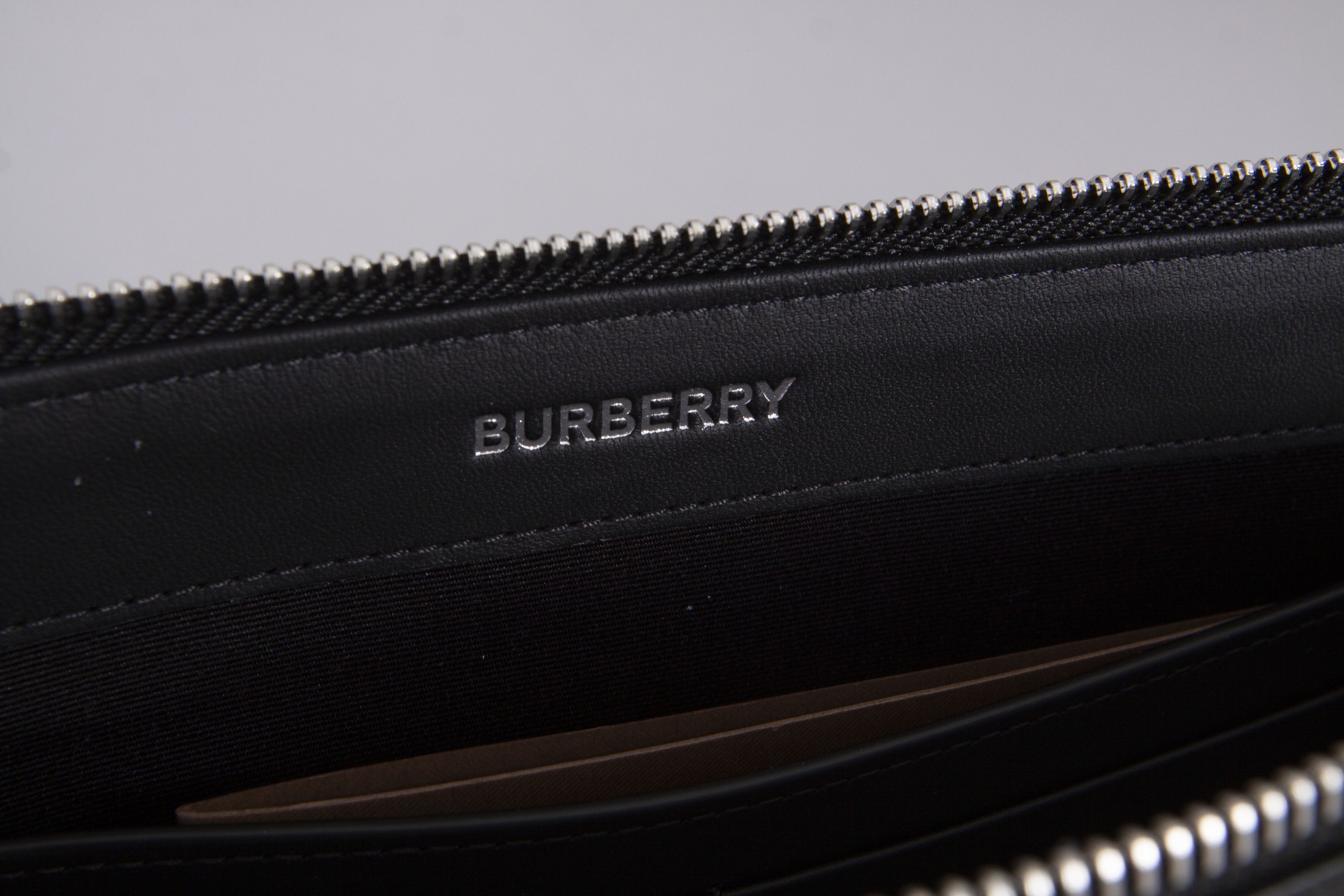 Burberry × Burberry Prorsum Burberry Clutch Edin London Pouch Check Wallet Bag Size ONE SIZE - 9 Thumbnail