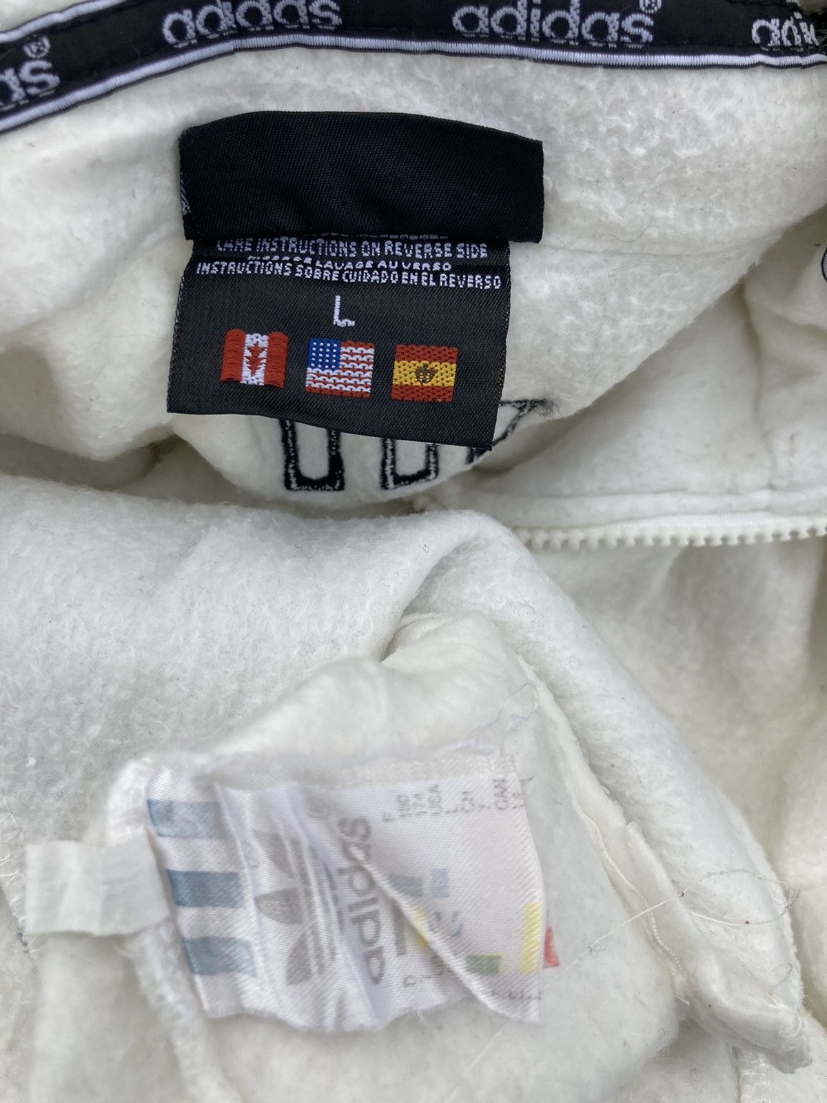 Adidas VINTAGE ADIDAS BIG LOGO Size US L / EU 52-54 / 3 - 9 Thumbnail