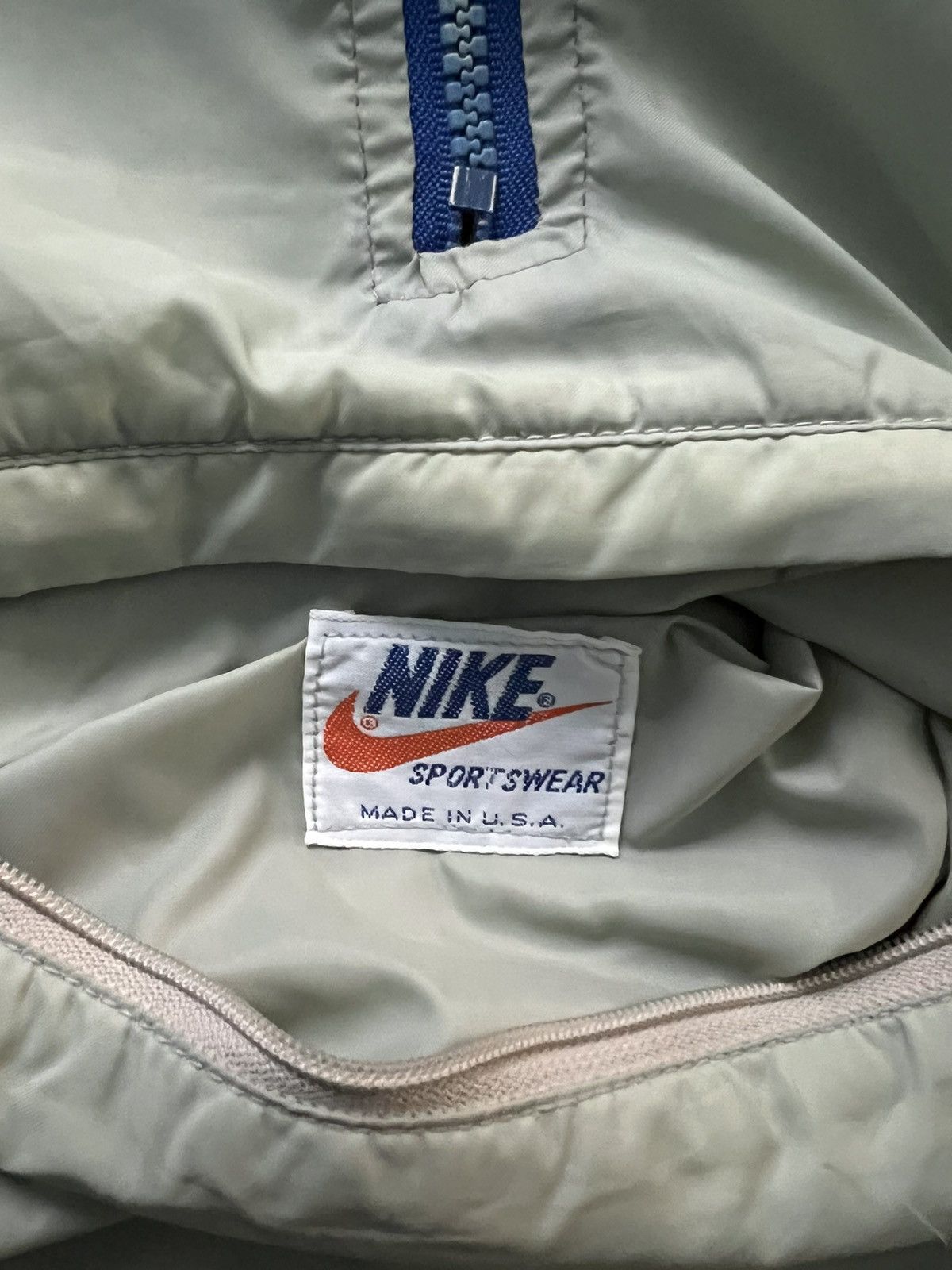 Nike VERY RARE VINTAGE JACKET NIKE PACKABLE 70s WINDBREAKER NYLON Size US M / EU 48-50 / 2 - 4 Thumbnail