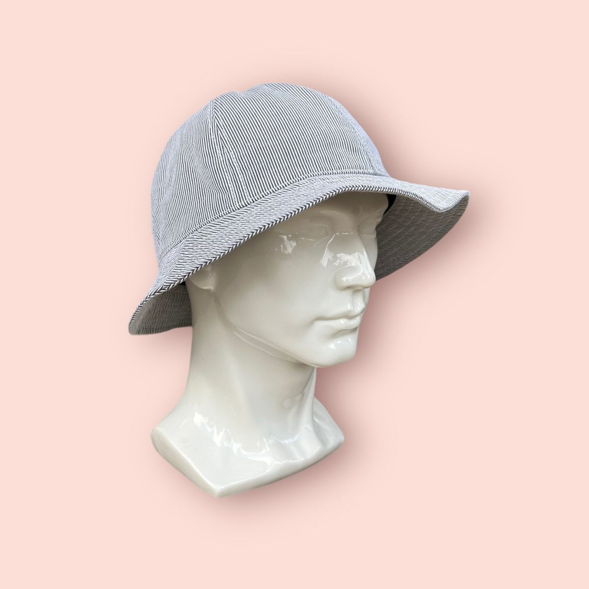 Japanese Brand × Valentino × Vintage VINTAGE MARIO VALENTINO BELL BUCKET HAT Size ONE SIZE - 6 Thumbnail