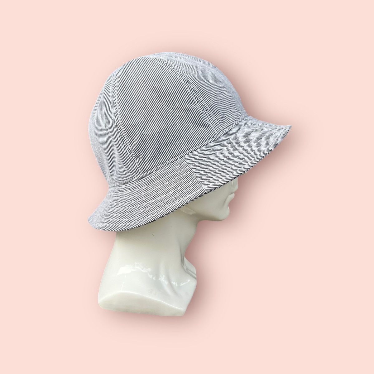 Japanese Brand × Valentino × Vintage VINTAGE MARIO VALENTINO BELL BUCKET HAT Size ONE SIZE - 11 Thumbnail