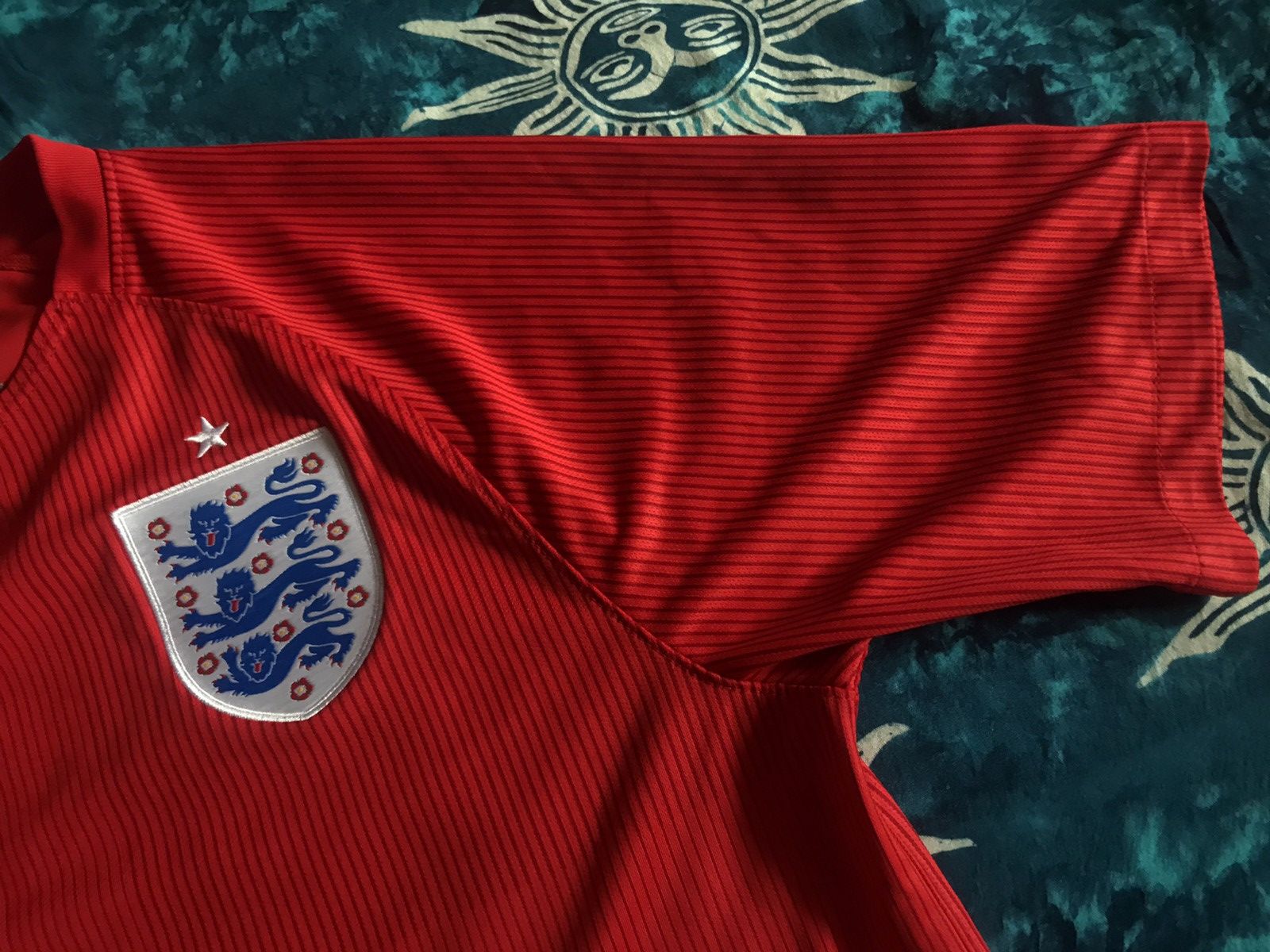 Nike England Nike 2014 football shirt Soccer Jersey size M Size US M / EU 48-50 / 2 - 6 Thumbnail