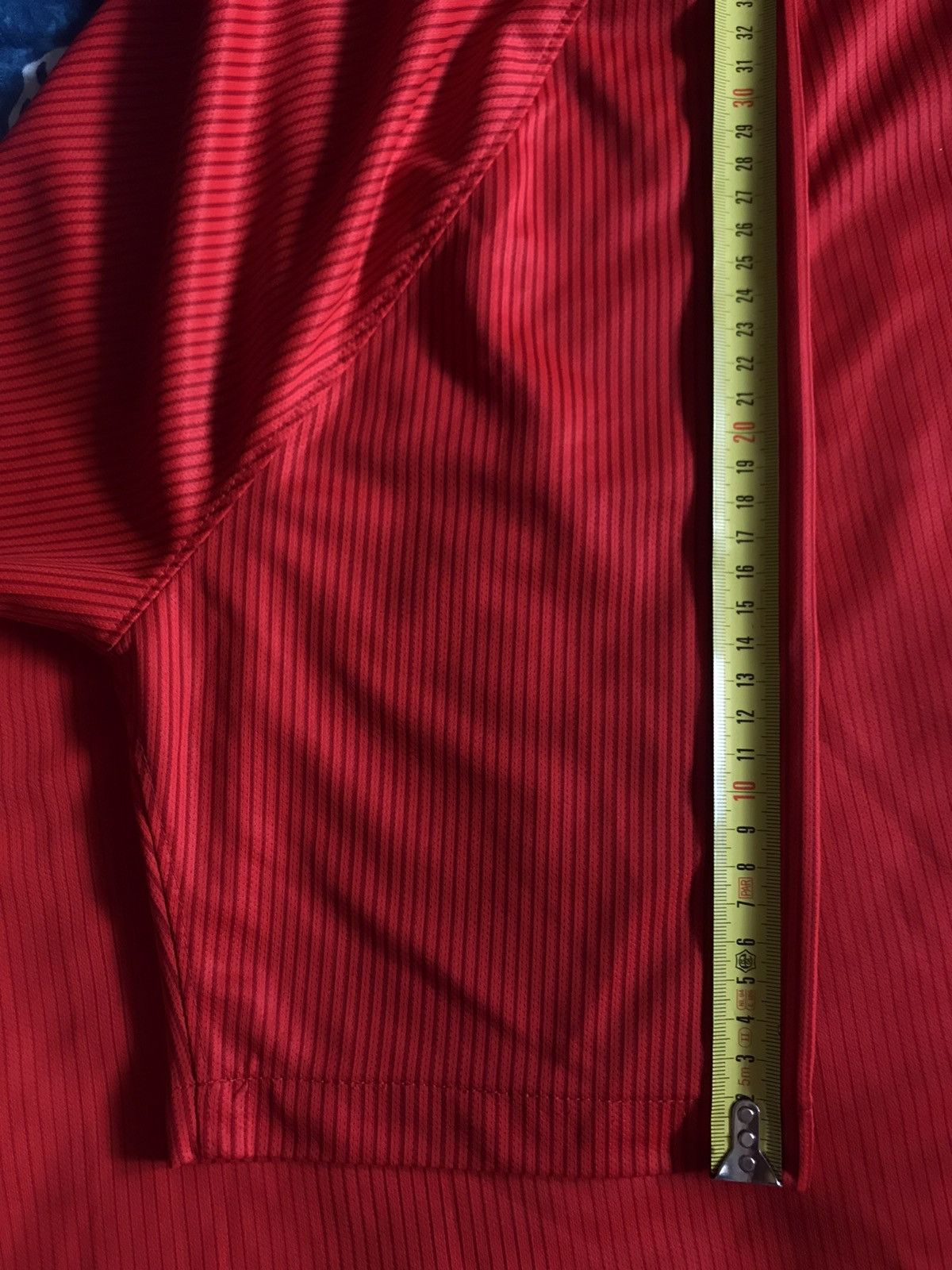 Nike England Nike 2014 football shirt Soccer Jersey size M Size US M / EU 48-50 / 2 - 20 Thumbnail