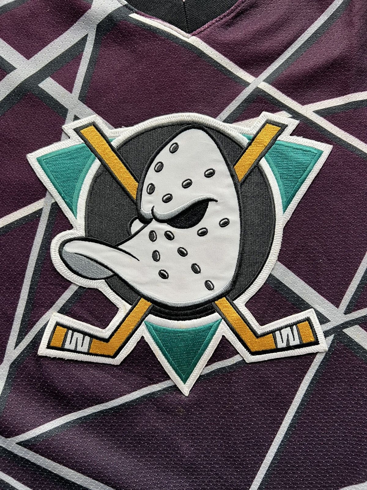 Nike VERY RARE VINTAGE JERSEY HOCKEY NIKE THE MIGHTY DUCKS NHL Size US L / EU 52-54 / 3 - 3 Thumbnail