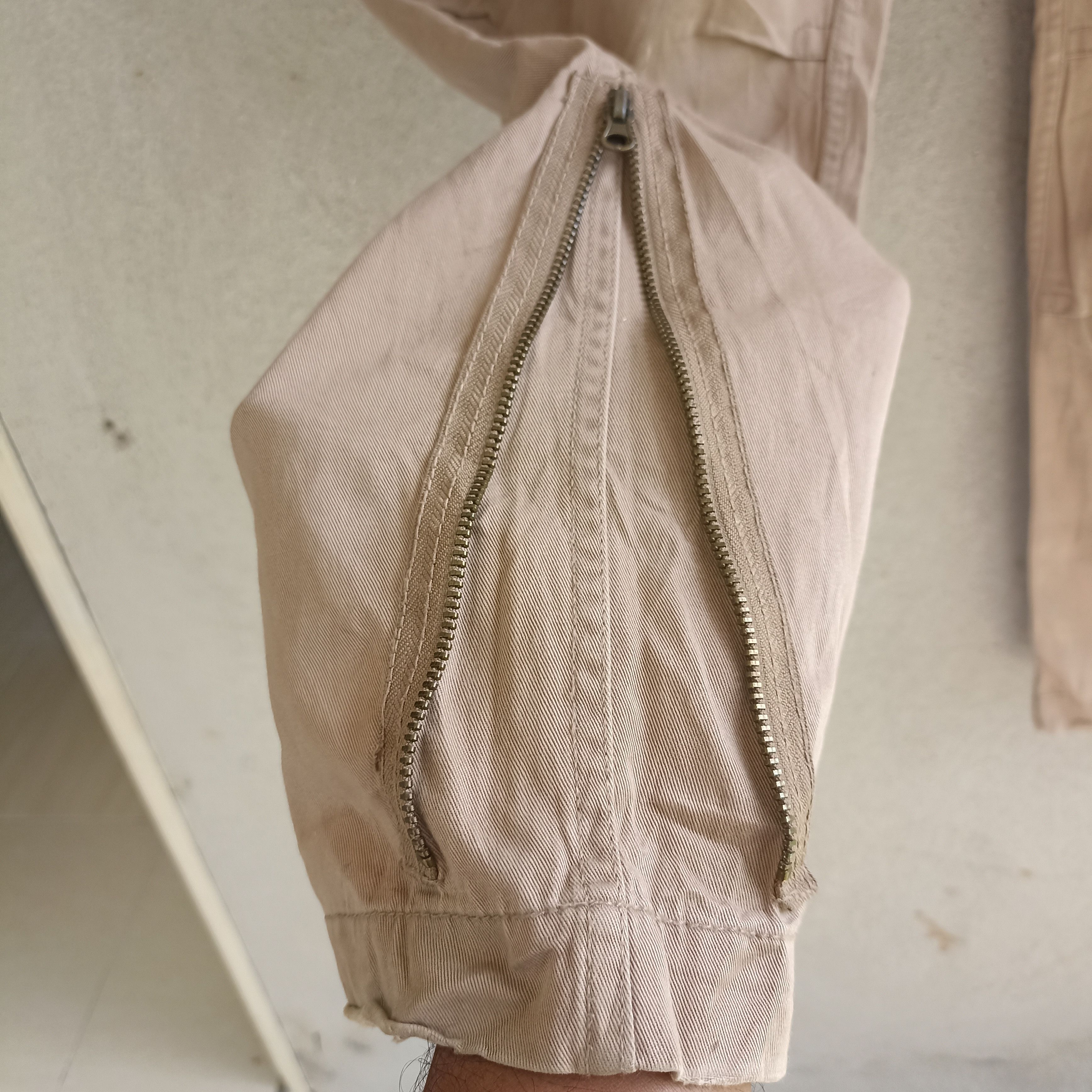 Japanese Brand Real Crush Clothing Bondage Multipocket Cargopant Size US 30 / EU 46 - 11 Thumbnail