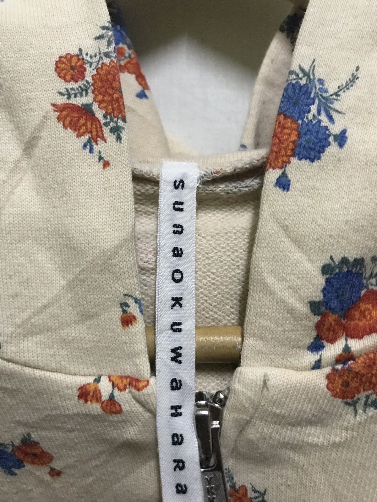 Issey Miyake SUNAO KUWAHARA SWEATER FLOWER GRAPHIC ZIPPER HOODIE Size US S / EU 44-46 / 1 - 4 Thumbnail