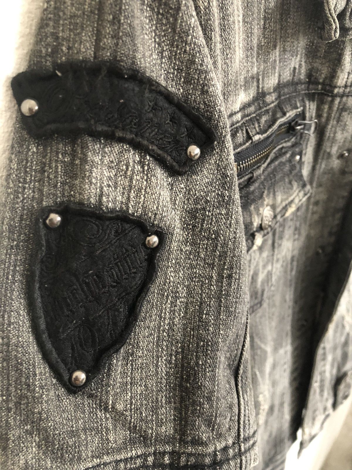In The Attic In The Attic Distressed Denim Punk Style button up Size US M / EU 48-50 / 2 - 7 Thumbnail