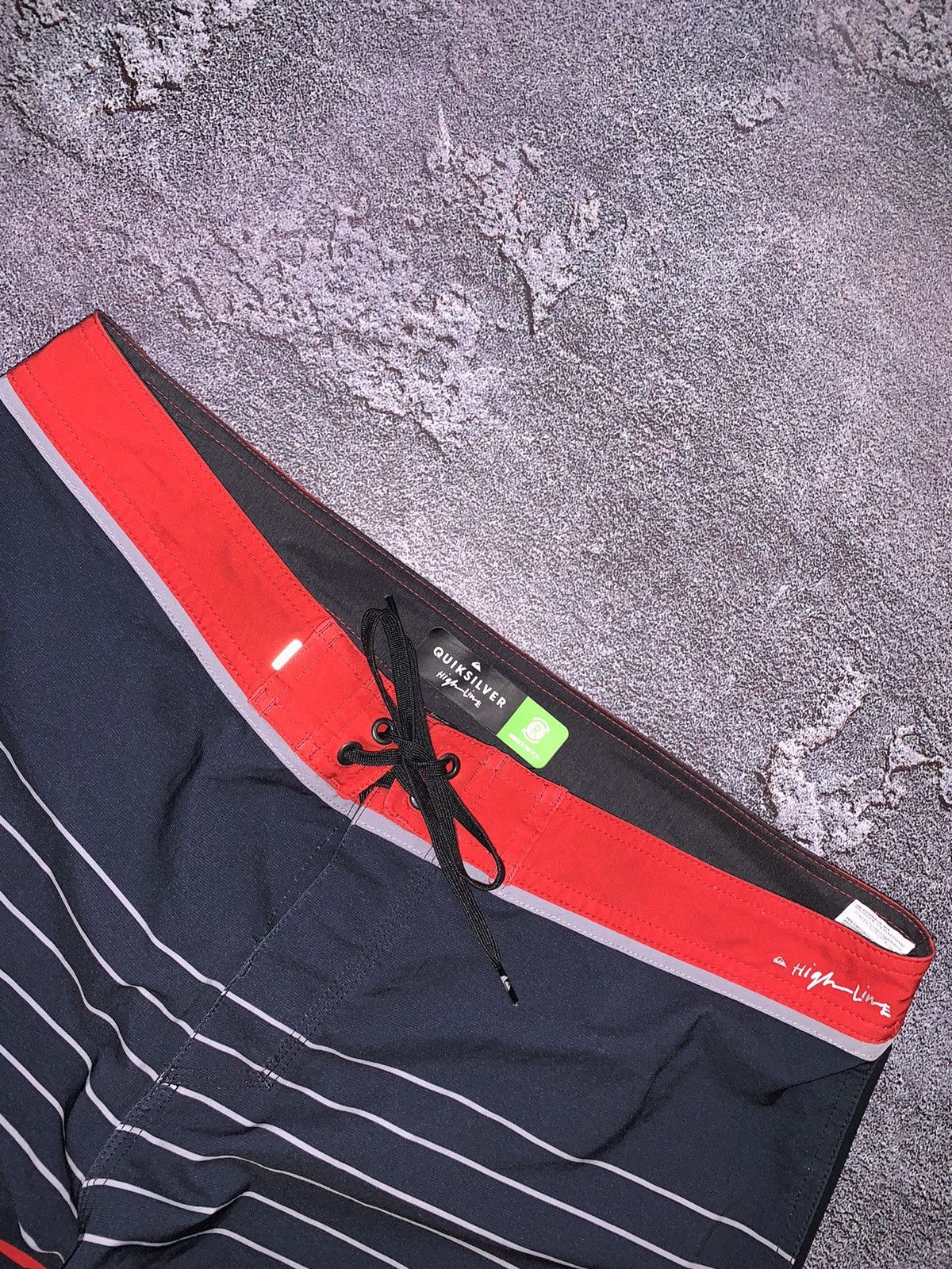 Quicksilver × Quiksilver Vintage 90’s y2k quicksilver shorts surfaced surf style Size US 34 / EU 50 - 5 Thumbnail