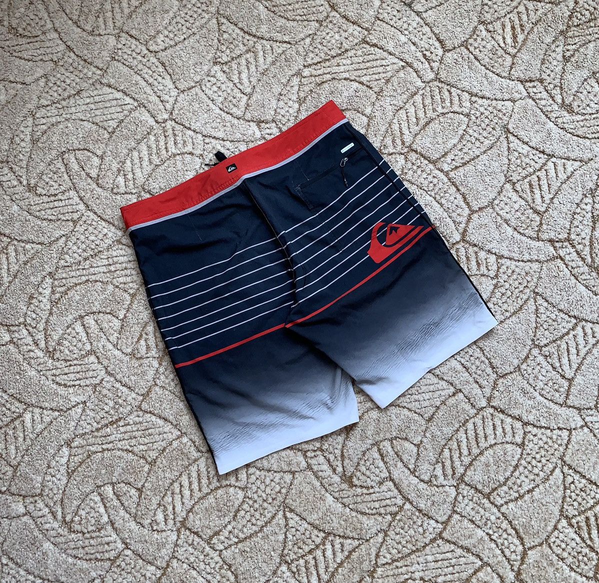 Quicksilver × Quiksilver Vintage 90’s y2k quicksilver shorts surfaced surf style Size US 34 / EU 50 - 15 Thumbnail