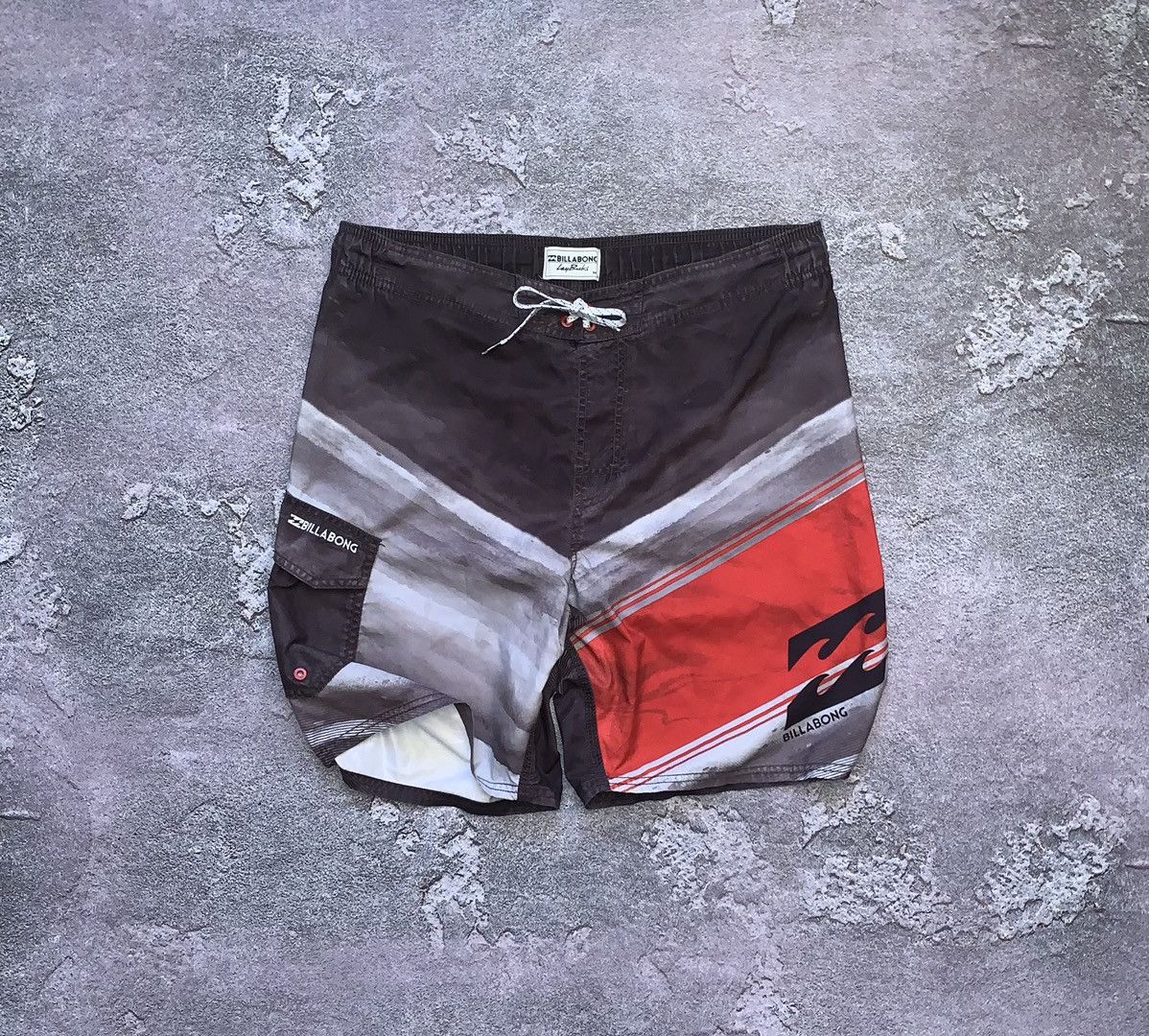 Billabong Surf style billabong shorts y2k sk8 90’s cargo beach Size US 34 / EU 50 - 1 Thumbnail