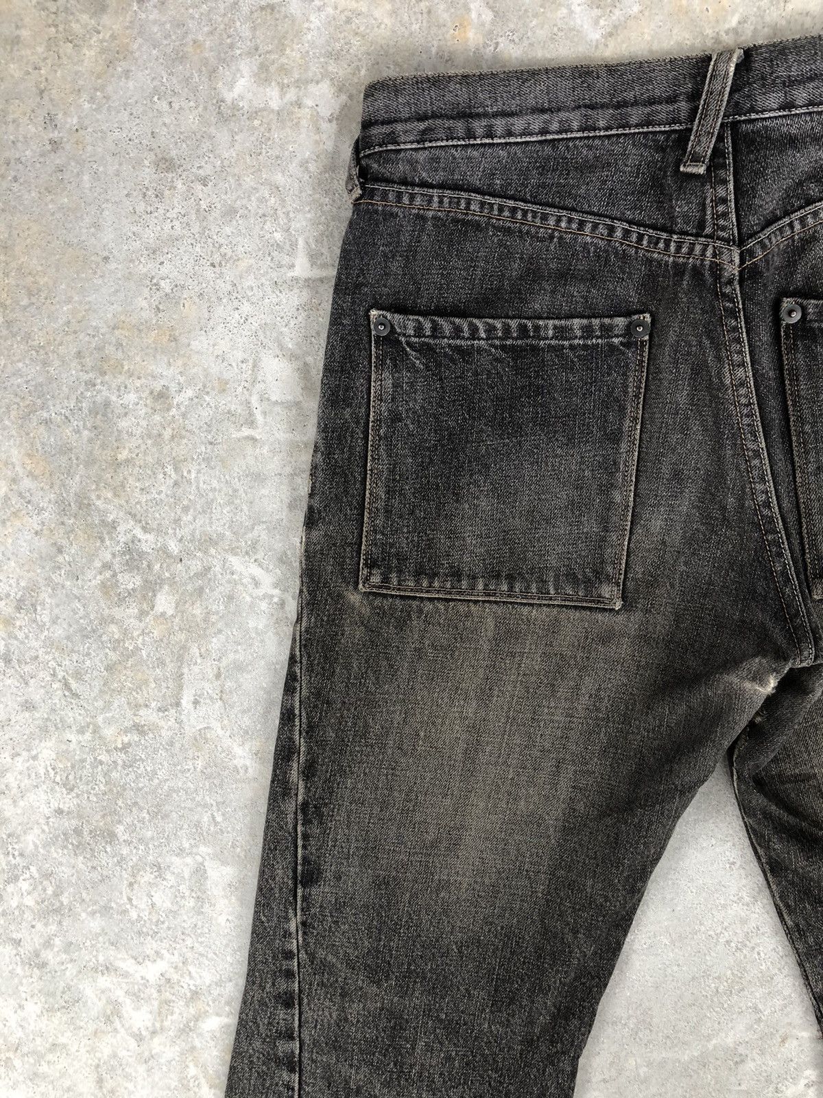 If Six Was Nine Japanese Uniqlo Flared Jeans Distressed Jeans Size US 31 - 11 Thumbnail